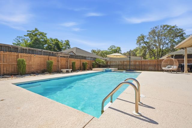 38 Marlborough Road, Shalimar, FL 32579