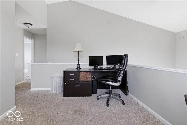 4366 Round Lake Bend, Indianapolis, IN 46234