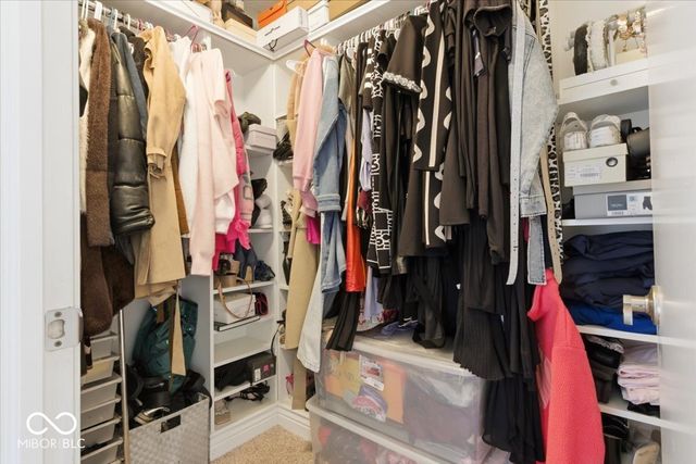 4366 Round Lake Bend, Indianapolis, IN 46234