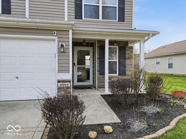 4366 Round Lake Bend, Indianapolis, IN 46234