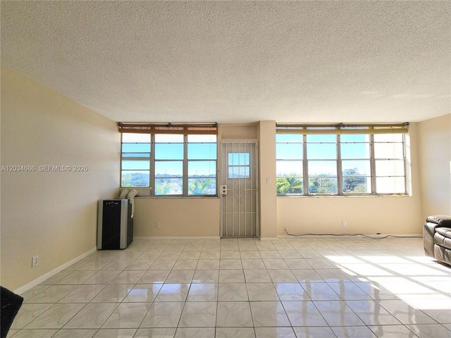 2025 NE 164th Street 503, North Miami Beach, FL 33162