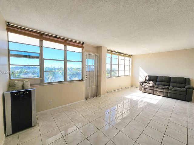 2025 NE 164th Street 503, North Miami Beach, FL 33162