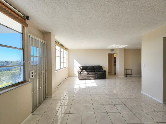 2025 NE 164th Street 503, North Miami Beach, FL 33162