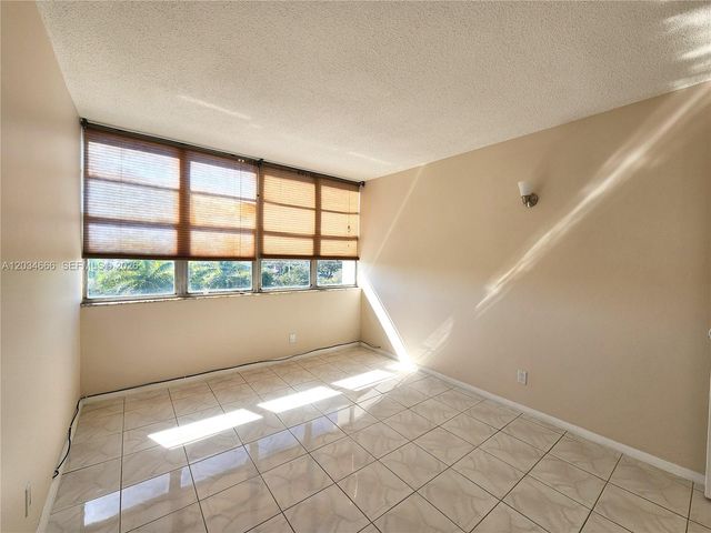2025 NE 164th Street 503, North Miami Beach, FL 33162