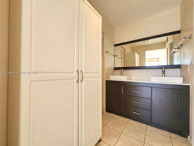 2025 NE 164th Street 503, North Miami Beach, FL 33162