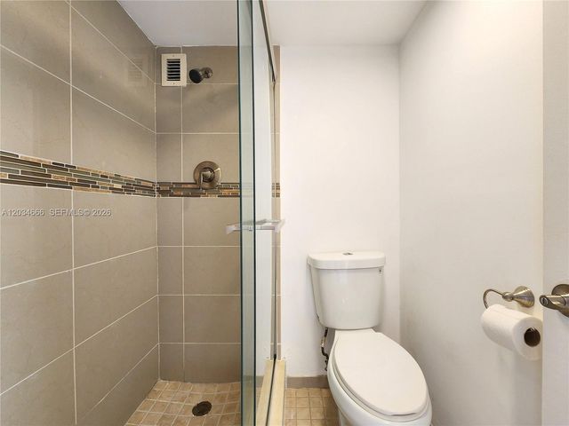 2025 NE 164th Street 503, North Miami Beach, FL 33162