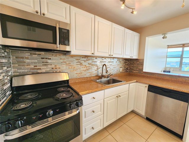2025 NE 164th Street 503, North Miami Beach, FL 33162