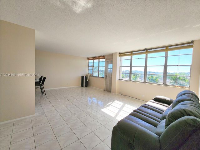 2025 NE 164th Street 503, North Miami Beach, FL 33162