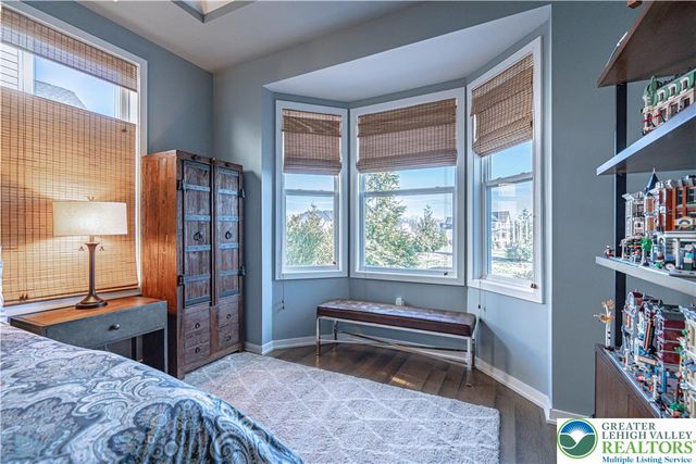 1799 Franklin Way, South Whitehall Twp, PA 18104