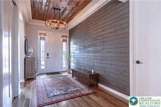 1799 Franklin Way, South Whitehall Twp, PA 18104