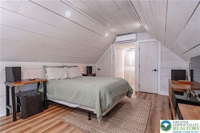 1799 Franklin Way, South Whitehall Twp, PA 18104