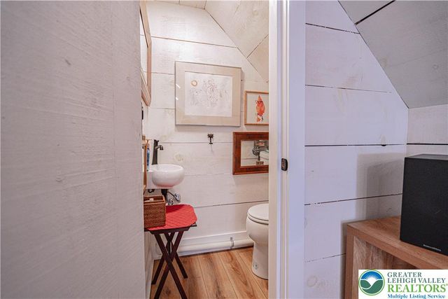 1799 Franklin Way, South Whitehall Twp, PA 18104