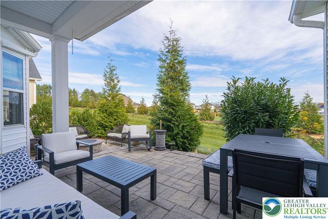 1799 Franklin Way, South Whitehall Twp, PA 18104