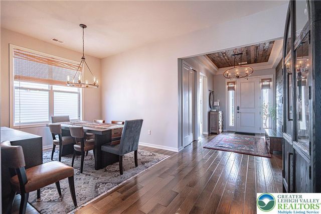 1799 Franklin Way, South Whitehall Twp, PA 18104