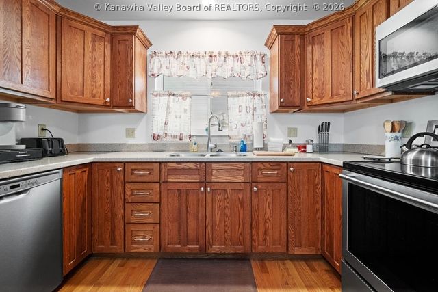 814 Sweet Acres Drive, St Albans, WV 25177