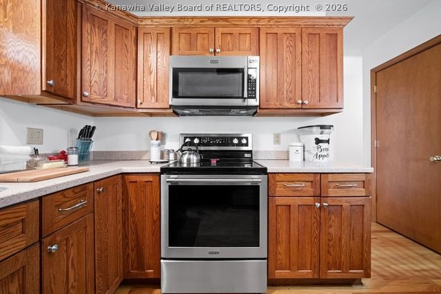 814 Sweet Acres Drive, St Albans, WV 25177