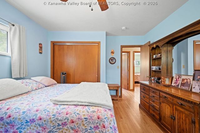 814 Sweet Acres Drive, St Albans, WV 25177