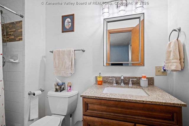 814 Sweet Acres Drive, St Albans, WV 25177