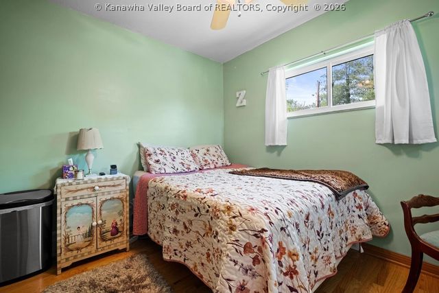 814 Sweet Acres Drive, St Albans, WV 25177