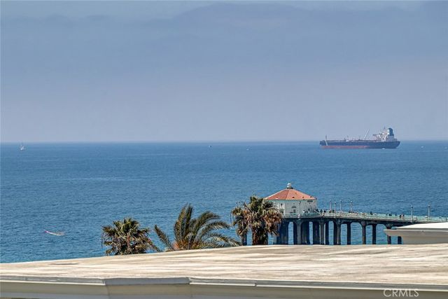216 4th, Manhattan Beach, CA 90266