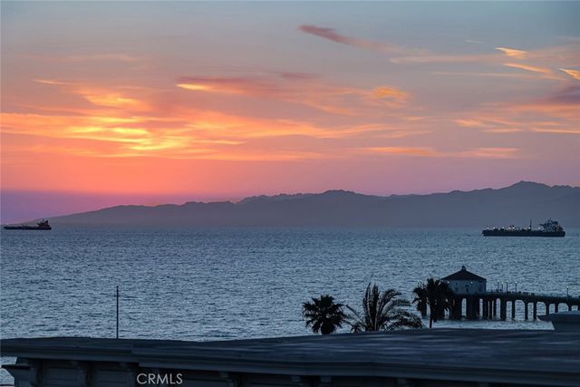 216 4th, Manhattan Beach, CA 90266