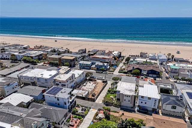 216 4th, Manhattan Beach, CA 90266