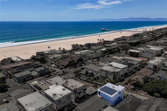 216 4th, Manhattan Beach, CA 90266