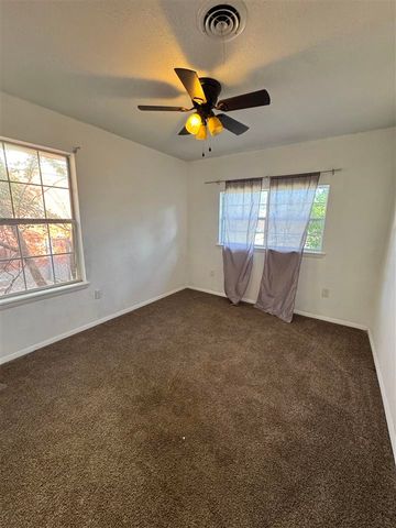 4313 NW Pollard Ave, Lawton, OK 73505