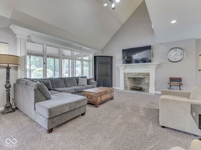 3933 Eagle Trace, Greenwood, IN 46143