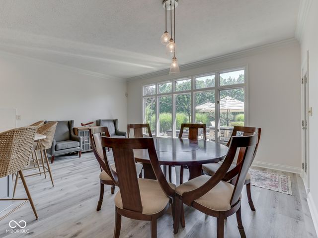 3933 Eagle Trace, Greenwood, IN 46143