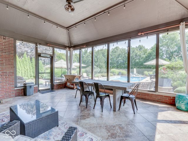 3933 Eagle Trace, Greenwood, IN 46143