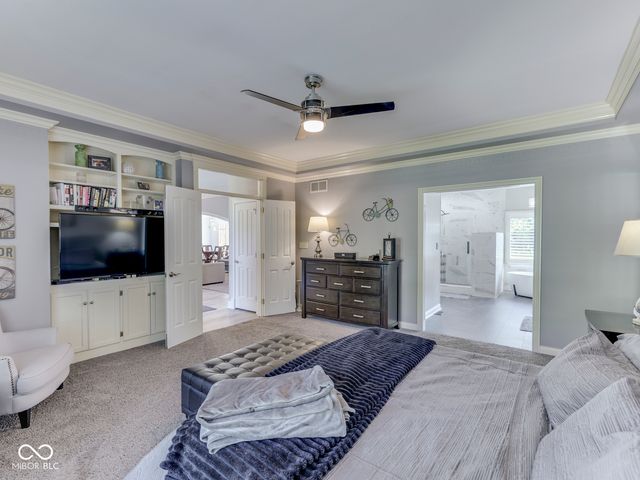 3933 Eagle Trace, Greenwood, IN 46143