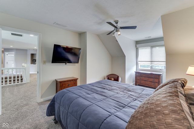 3933 Eagle Trace, Greenwood, IN 46143