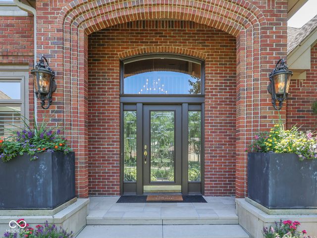 3933 Eagle Trace, Greenwood, IN 46143