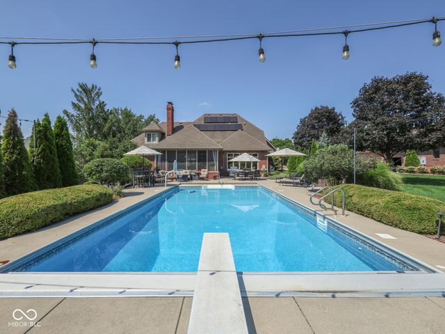 3933 Eagle Trace, Greenwood, IN 46143