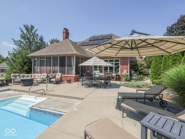 3933 Eagle Trace, Greenwood, IN 46143