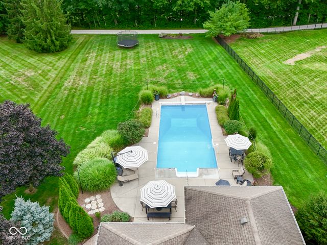 3933 Eagle Trace, Greenwood, IN 46143