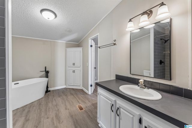 3299 GRAVES GAP ROAD, Hayden, AL 35079