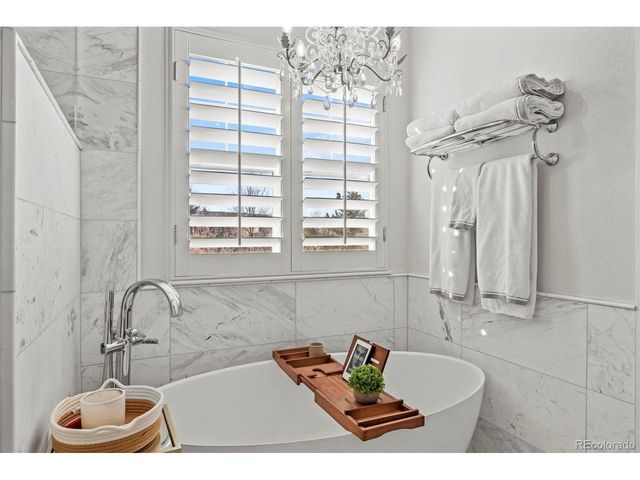 2384 Crestridge Dr, Castle Rock, CO 80104