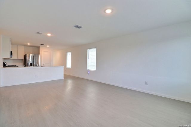 551 RIVER RUN WAY, San Antonio, TX 78219