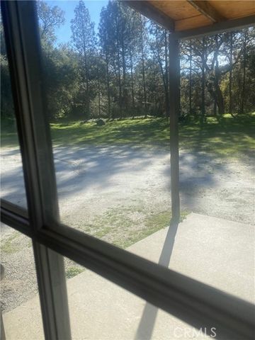 49832 Road 426, Oakhurst, CA 93644