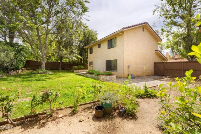 6713 Singletree Lane, Oak Park, CA 91377