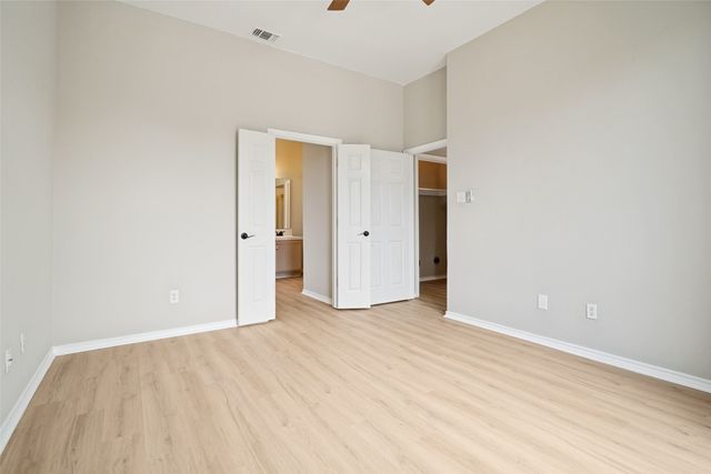 143 Cresthaven Drive, Rockwall, TX 75032