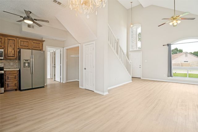 143 Cresthaven Drive, Rockwall, TX 75032