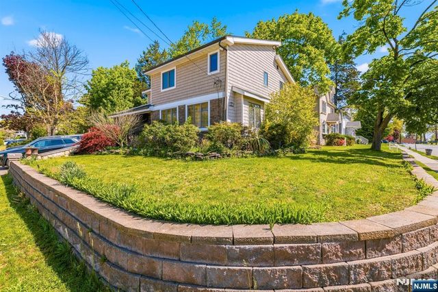 32-03 Norwood Drive, Fair Lawn, NJ 07410