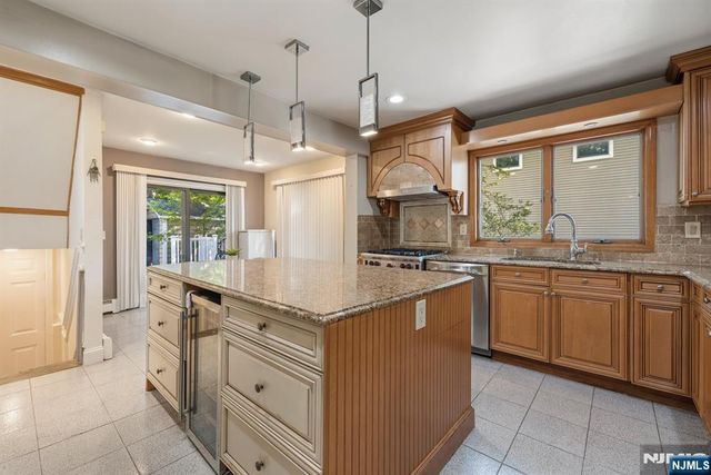 32-03 Norwood Drive, Fair Lawn, NJ 07410