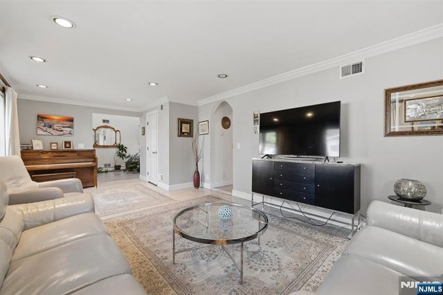 32-03 Norwood Drive, Fair Lawn, NJ 07410