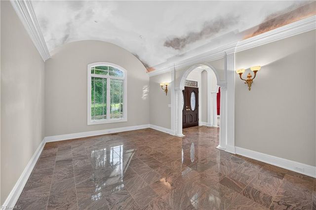 2730 Wellsprings Drive, Pfafftown, NC 27040