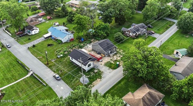 317 FUKERSON St, Tazewell, TN 37879