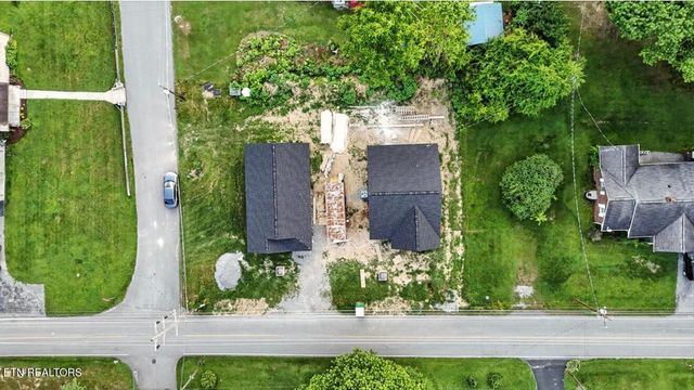 317 FUKERSON St, Tazewell, TN 37879
